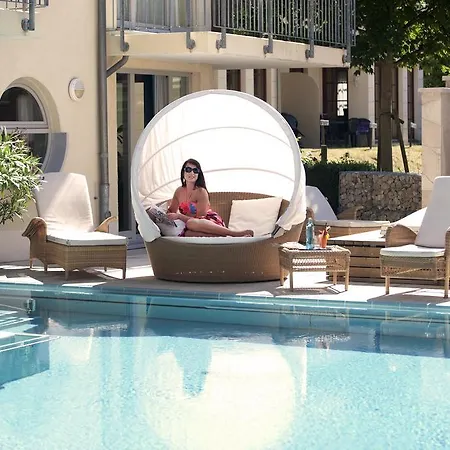 Otel Strandhotel 4*